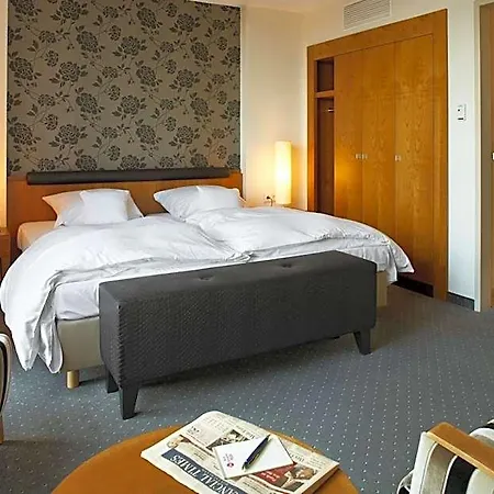 Western Arosa 4* Paderborn