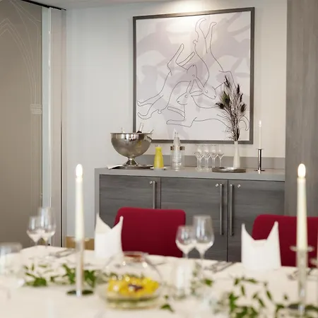 Western Arosa 4* Paderborn