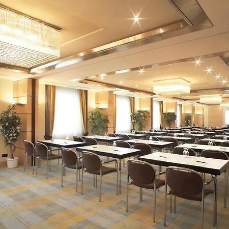 阿罗萨贝斯特韦斯特尊贵酒店 4* 帕德博恩