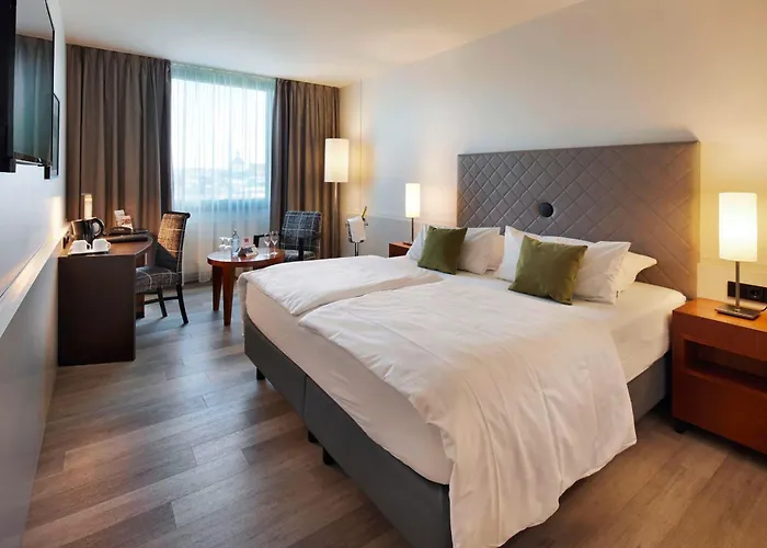 Western Arosa 4* Paderborn